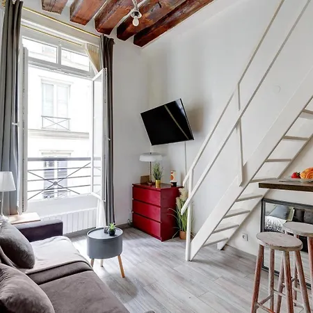 Apartment Bnbnook - Modern - Mezzanine - Le Marais Paris